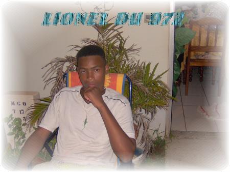 lionel @li@s tig@nster 